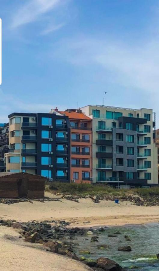 Sunshine Apartment Pomorie Exterior foto