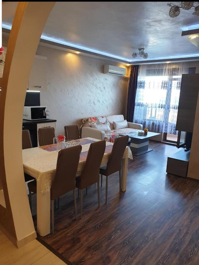 Sunshine Apartment Pomorie Exterior foto