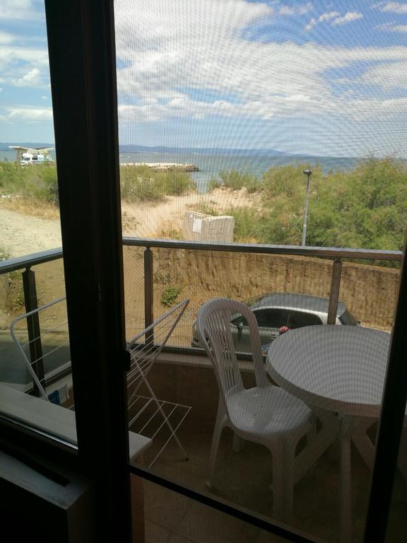 Sunshine Apartment Pomorie Exterior foto